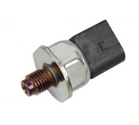 Датчик тиску палива (OE= 6510700495) MB Vito 447 2014- 0906384 METZGER (Німеччина)
