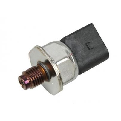 Датчик тиску палива (OE= 6510700495) MB Vito 447 2014- 0906384 METZGER (Німеччина)