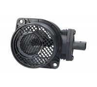 Витратомір повітря (в корпусі) Volkswagen Touran  / Фольксваген Туран 2.0TDI 2003-2015
 18029 KAMOKA (Польща)