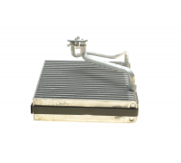 Випарник кондиціонера (245х240х60) Volkswagen Passat B6 / Фольксваген Пассат Б6 2005-2010 1986AD4001 BOSCH (Німеччина)