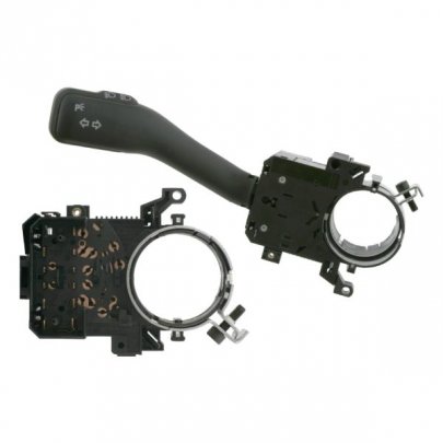 Перемикач поворотів Volkswagen Sharan / Фольксваген Шаран1995-2010 32921320 SWAG (Німеччина)