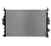 Радиатор охлаждения (МКПП) Ford Focus 3 / Форд Фокус 3 1.6 (бензин) 2011-2018 53737 NRF (Нидерланды)