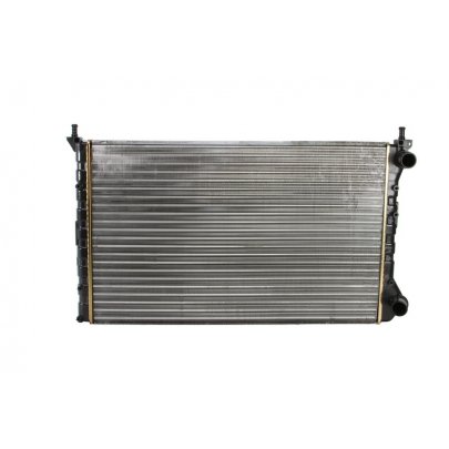 Радиатор охлаждения (без кондиционера) Fiat Doblo 1.9D 01-11 61767 NISSENS (Дания)