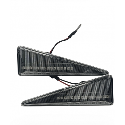 Комплект динамических повторителей поворота правый / левый (LED, белый, 2 шт, OE 8200431006 / 8200431009 ) Renault Scenic II / Рено Сценик 2 2003-2009 111266 BS Auto