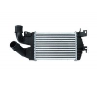 Радіатор інтеркулера Opel Zafira B / Опель Зафіра Б 1.7CDTI 2005–2015 7750095 KAMOKA (Польща)