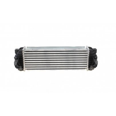 Радиатор интеркулера (от 2006.07) Ford Connect 1.8TDCi / 1.8Di 2002-2013 818607 VALEO (Франция)