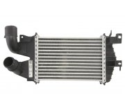 Радіатор інтеркулера Opel Zafira B / Опель Зафіра Б 1.7CDTI 2005–2015 96370 NISSENS (Данія)