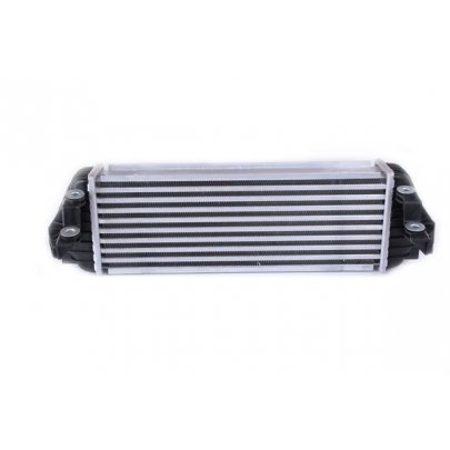 Радіатор інтеркулера (від 2006.07) Ford Connect 1.8TDCi / 1.8Di 2002-2013 96435 NISSENS (Данія)