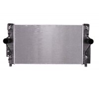 Радіатор інтеркулера VW Transporter T4 / Фольксваген Транспортер Т4 2.5TDI 1990-2003 96755 NISSENS (Данія)