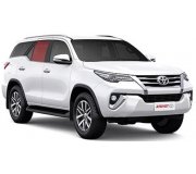 Toyota Fortuner 2015- Бокове скло переднее праве (опускне) 62771A XYG (КНР)