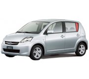 Subaru Justy 2007-2011 Форточка задньої лівої дверки) 21402A XYG (КНР)