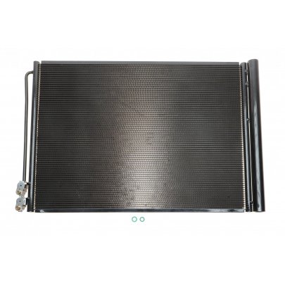 Радіатор кондиціонера (з осушувачем) BMW 5 F10/F11 / БМВ 5 Ф10/Ф11 2009-2017 350033 NRF (Нідерланди)
