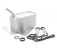 Радіатор масляний / теплообмінник Opel Zafira B / Опель Зафіра Б 1.9CDTI 2005-2015 350300001500 MAGNETI MARELLI (Італія)