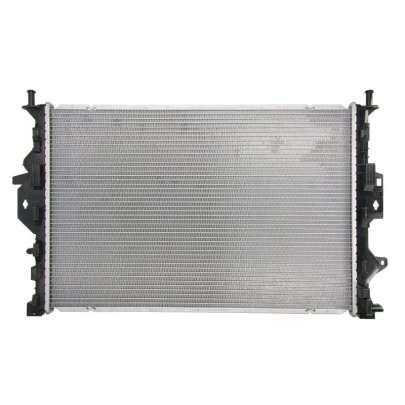 Радиатор охлаждения (АКПП / МКПП) Ford Focus 3 / Форд Фокус 3 2.0TDCi 2011-2018 D7G030TT THERMOTEC (Польша)