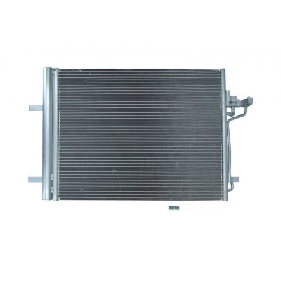 Радиатор кондиционера (605x470x16мм) Ford Focus 3 / Форд Фокус 3 1.6 (бензин) 2011-2018 7800058 KAMOKA (Польша)