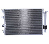 Радиатор кондиционера (год производства до: 2014.12) Ford Focus 3 / Форд Фокус 3 1.6TDCi 2011-2018 940222 NISSENS (Дания)