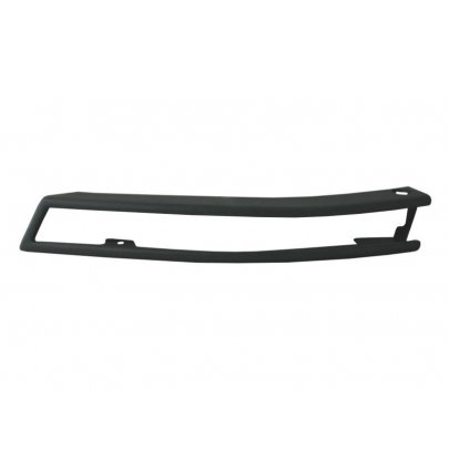 Накладка бампера передня права Volkswagen Passat B6 / Фольксваген Пассат Б6 2005-2010 9517924 STARLINE (Чехія)
