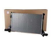 Радиатор охлаждения (470x775x26мм) Renault Master III / Opel Movano B / Nissan NV400 2.3dCi 2010- 214108535R RENAULT (Франция)
