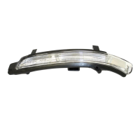 Повторитель поворота на зеркало левый (белый) Skoda Octavia 2 / Шкода Октавия 2 2004-2013 3T0949101T STARLINE (Чехия)