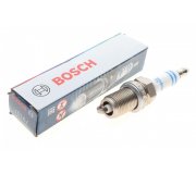 Свічка запалювання Volkswagen Passat B6 / Фольксваген Пассат Б6 2.0FSI 2005-2010 0242235797 BOSCH (Німеччина)