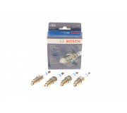 Свічка запалювання (4шт) Volkswagen Passat B6 / Фольксваген Пассат Б6 2.0FSI 2005-2010 0242235984 BOSCH (Німеччина)