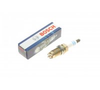 Свічка запалювання (двигун: BLF) Volkswagen Passat B6 / Фольксваген Пассат Б6 1.6FSI 2005-2010 0242240590 BOSCH (Німеччина)