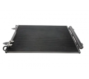 Радіатор кондиціонера (з осушувачем, 570x460x16) Volkswagen Passat B6 / Фольксваген Пассат Б6 2005-2010 814039 VALEO (Франція)