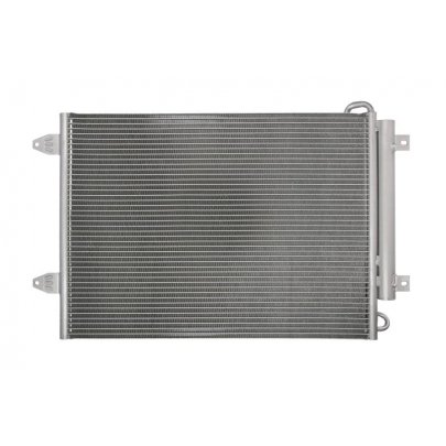 Радиатор кондиционера (с осушителем, 570x440x16) Volkswagen Passat B6 / Фольксваген Пассат Б6 2005-2010 812749 VALEO (Франция)