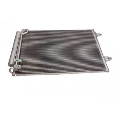 Радиатор кондиционера (с осушителем, 570x440x16) Volkswagen Passat B6 / Фольксваген Пассат Б6 2005-2010 AC888063 MAXGEAR (Польша)