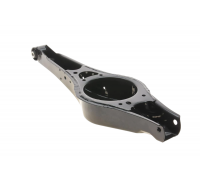 Важіль підвіски задній лівий / правий нижній поперечний Volkswagen Passat B6 / Фольксваген Пассат Б6 2005-2010 30934884 SWAG (Німеччина)