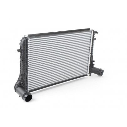 Радиатор интеркулера (406x615x32мм) Volkswagen Passat B6 / Фольксваген Пассат Б6 1.4TSI / 1.6TDI /1.8TSI / 1.9TDI / 2.0TDI / 2.0TFSI 2005-2010 1K0145803R VAG (Германия)