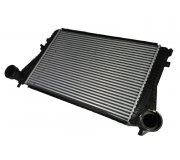 Радиатор интеркулера (406x615x32мм) Volkswagen Passat B6 / Фольксваген Пассат Б6 1.4TSI / 1.6TDI /1.8TSI / 1.9TDI / 2.0TDI / 2.0TFSI 2005-2010 DAW005TT THERMOTEC (Польша)