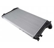 Радіатор інтеркулера (400x615x32мм) Volkswagen Passat B6 / Фольксваген Пассат Б6 1.6TDI / 2.0TDI 2005-2010 CNG-VW-021 NTY (Польща)