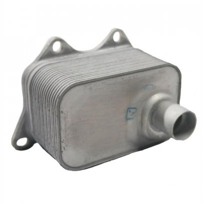 Радіатор масляний / теплообмінник (70x110x65) Volkswagen Passat B6 / Фольксваген Пассат Б6 1.8TSI / 2.0TFSI 2005-2010 O10100 SATO TECH (Україна)