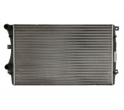 Радиатор охлаждения (388х648х26мм) Volkswagen Passat B6 / Фольксваген Пассат Б6 1.9TDI 2005-2010 65280A NISSENS (Дания)