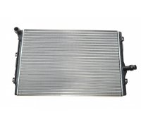 Радиатор охлаждения (440x647x32мм) Volkswagen Passat B6 / Фольксваген Пассат Б6 2.0TFSI 2005-2010 734333 VALEO (Франция)