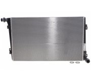 Радиатор охлаждения (408x648x32мм) Volkswagen Passat B6 / Фольксваген Пассат Б6 1.9TDI 2005-2010 CR1203000S MAHLE (Австрия)