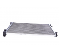 Радиатор охлаждения (415x650x23мм) Volkswagen Passat B6 / Фольксваген Пассат Б6 2.0FSI 2005-2010 CR30001S MAHLE (Австрия)