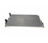 Радиатор охлаждения (388x648x26мм) Volkswagen Passat B6 / Фольксваген Пассат Б6 1.4TSI 2005-2010 CR761000S MAHLE (Австрия)