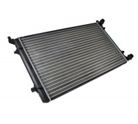 Радиатор охлаждения (415x650x23мм) Volkswagen Passat B6 / Фольксваген Пассат Б6 1.6FSI 2005-2010 D7S003TT THERMOTEC (Польша)