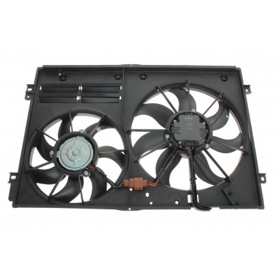 Вентилятор радиатора (с корпусом) Volkswagen Passat B6 / Фольксваген Пассат Б6 2005-2010 47387 NRF (Нидерланды)