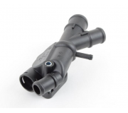 Фланец системы охлаждения (количество выходов: 5 шт) Volkswagen Tiguan / Фольксваген Тигуан 2007-2016 03L121132Q VW (Германия)