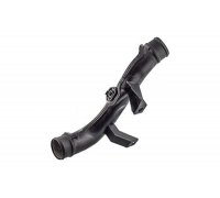 Патрубок интеркулера средний правый Volkswagen Tiguan / Фольксваген Тигуан 2.0TDI 2007-2016 116498 TOPRAN (Германия)