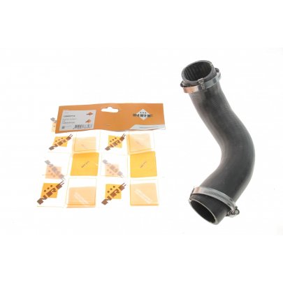 Патрубок интеркулера передний левый Volkswagen Tiguan / Фольксваген Тигуан 2.0TDI 2007-2016 166072 NRF (Нидерланды)