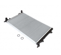 Радіатор охолодження (648x399x26мм) Volkswagen Tiguan / Фольксваген Тігуан 2007-2016 65277A NISSENS (Данія)