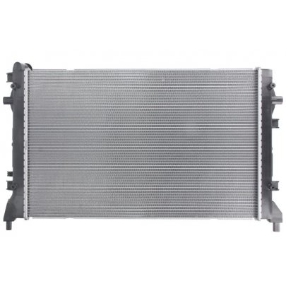 Радіатор охолодження (627x395x16мм) Volkswagen Tiguan / Фольксваген Тігуан 2007-2016 65324 NISSENS (Данія)