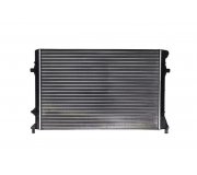 Радиатор охлаждения (650x428x26мм) Volkswagen Tiguan / Фольксваген Тигуан 2007-2016 7705425 KAMOKA (Польша)