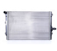 Радіатор охолодження (654x452x34мм) Volkswagen Tiguan / Фольксваген Тігуан 2007-2016 VN2208 AVA (Нідерланди)