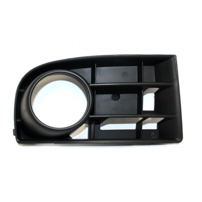 Решетка бампера правая (под противотуманку) Volkswagen Golf 5 / Фольксваген Гольф 5 2003-2009 KH95249962 STARLINE (Чехия)