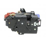 Замок передніх дверей лівий (з центральним замком, 9 pin) Volkswagen Golf 5 / Фольксваген Гольф 5 2003-2009 6010-01-038421P BLIC (Польща)